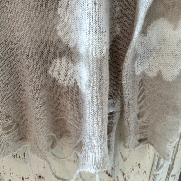 WILDFOX WHITE LABEL CLOUD LENNON SWEATER - Picture 5 of 5